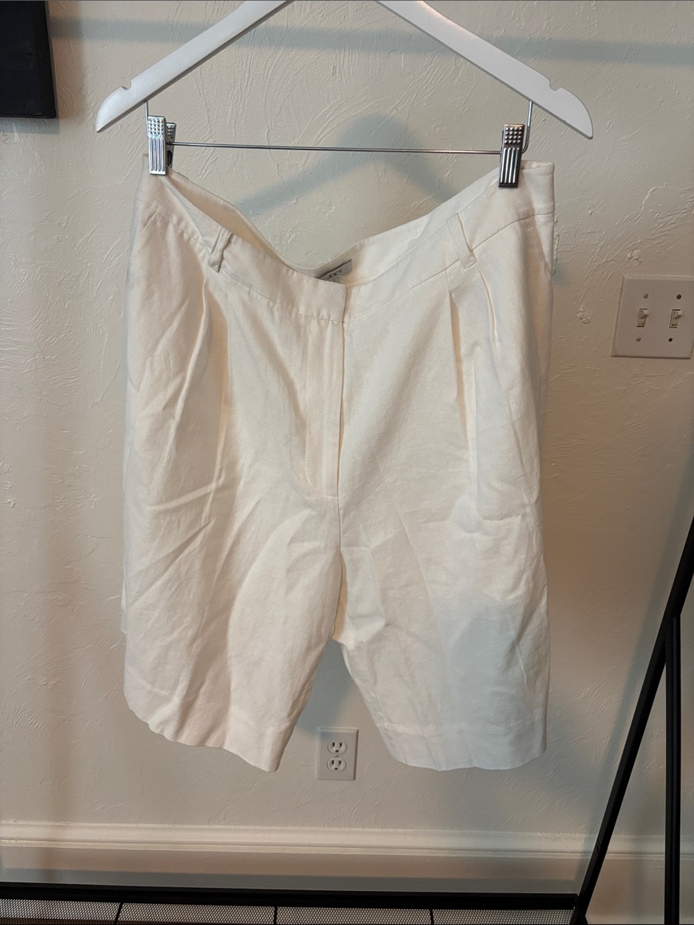 Joe's Jeans Cream High-Waist Tailored Shorts